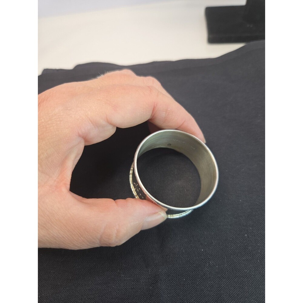 Vintage Lunt Sterling Silver Napkin Ring Pattern 760 Scroll 10g with Engraving - Picture 7 of 10